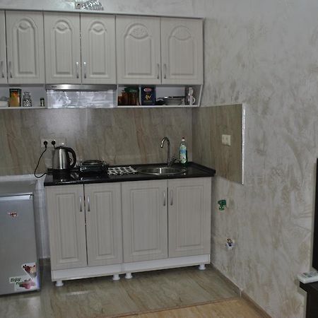 Апартаменты 8A Батуми Экстерьер фото
